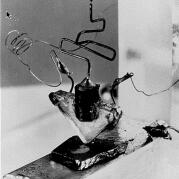 Fotografia prvého hrotového tranzistora na svete