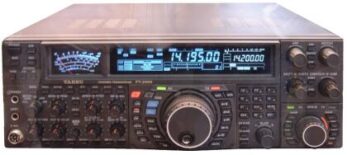 Yaesu FT-2000