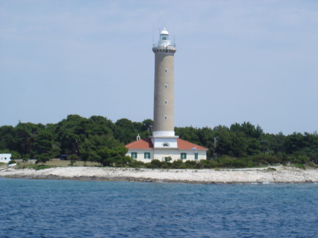 ARLHS CRO-183 Veli Rat Lighthouse