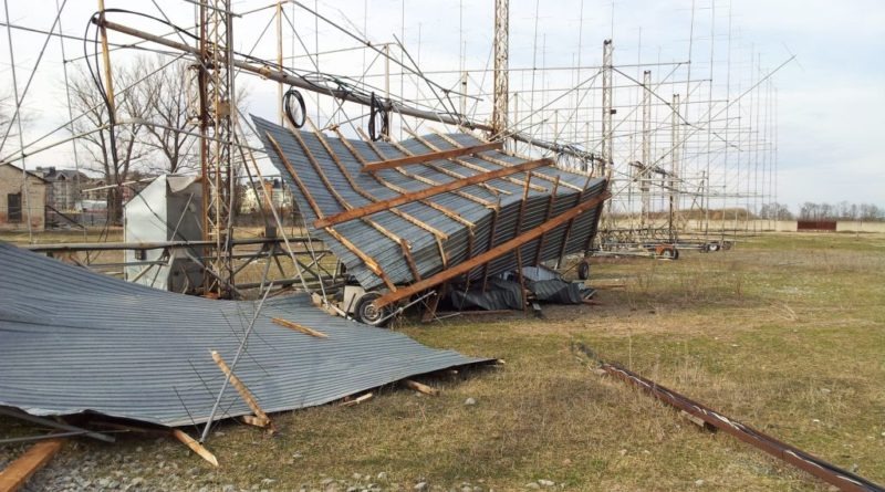 Zničená EME anténa RN6BN