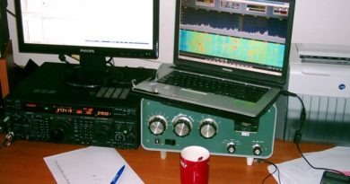 FT-1000MP s home made SDR spektroskopom