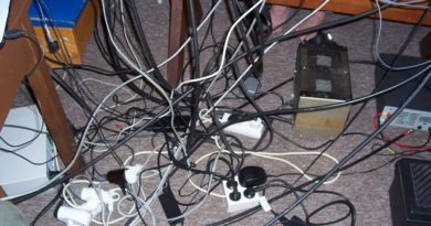 Bezdrôtové spojenie si vyžaduje veľa káblov