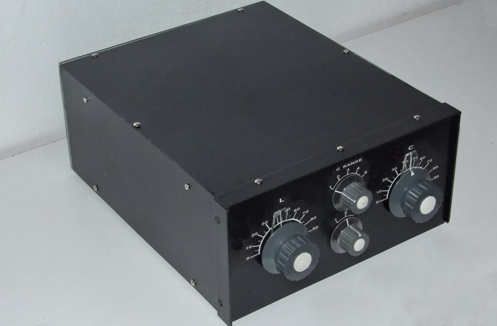 Anténny tuner OM7CF