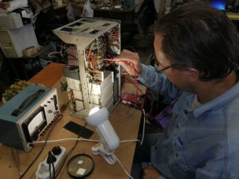 Prosba ukrajinských rádioamatérov o pomoc