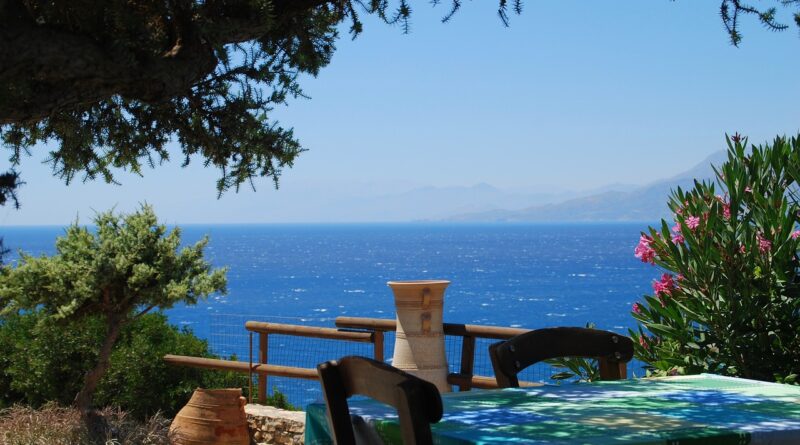 Výhľad na more z ostrova Kréta