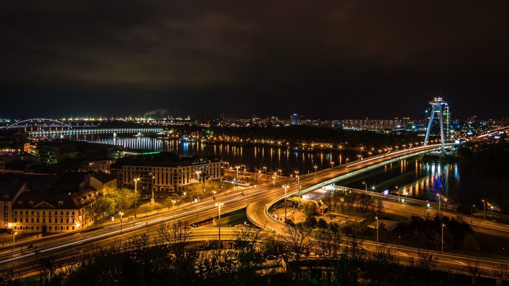 Nočná Bratislava