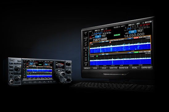 IC-7760 s externým displejom