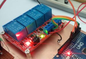 4-kanálová relé doska