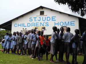 St. Jude Children’s Home, kde pôsobí Paolo 5X4E