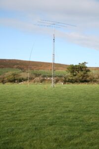 Multiband yagi a vertikálna anténa
