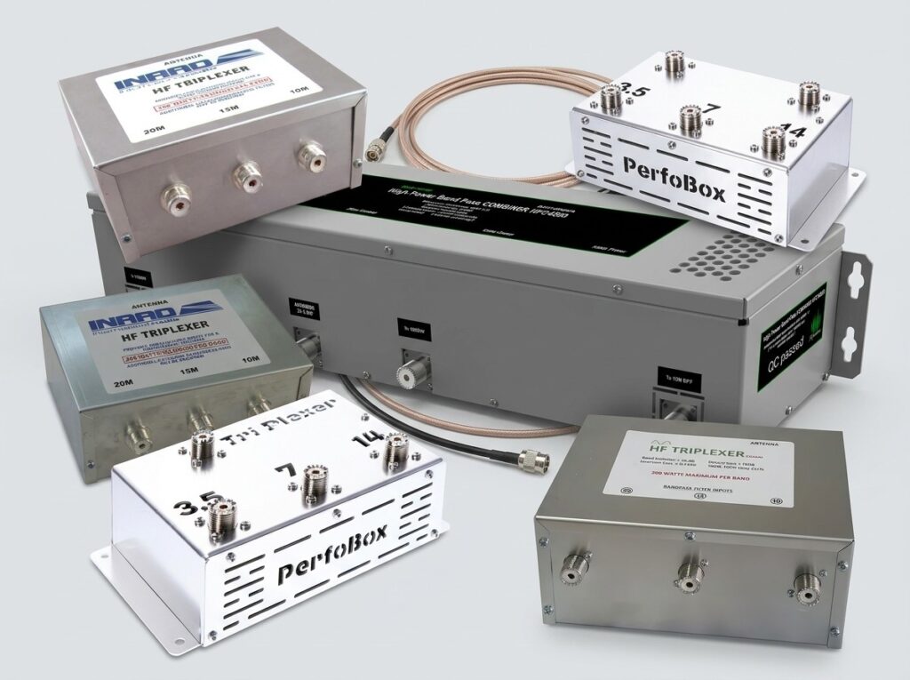 KV triplexery a multiplexery pre viacrádiové rádioamatérske stanice