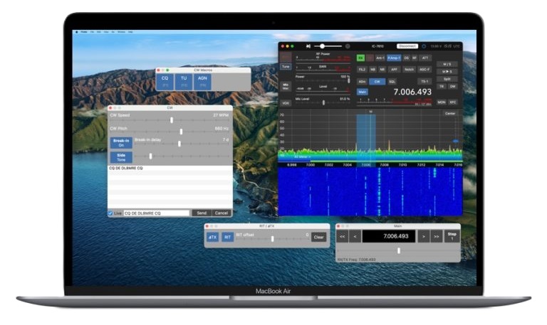 MacBook Air s otvorenou aplikáciou SDR-Control pre Icom IC-7610, zobrazujúca hlavné okno s vodopádom na frekvencii 7.006,493 kHz v móde CW, spolu s doplnkovými oknami CW makrá, CW panel na nastavenie rýchlosti a výšky tónu, panel RIT/XIT a panel jemného ladenia